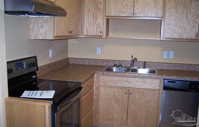 Photo - 7071 Lake Joanne Dr