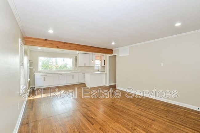 Photo - 4879 Marion Ave Casa