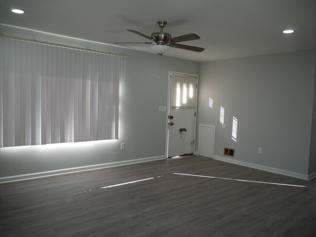 Photo - 2312 Wintergreen Ave