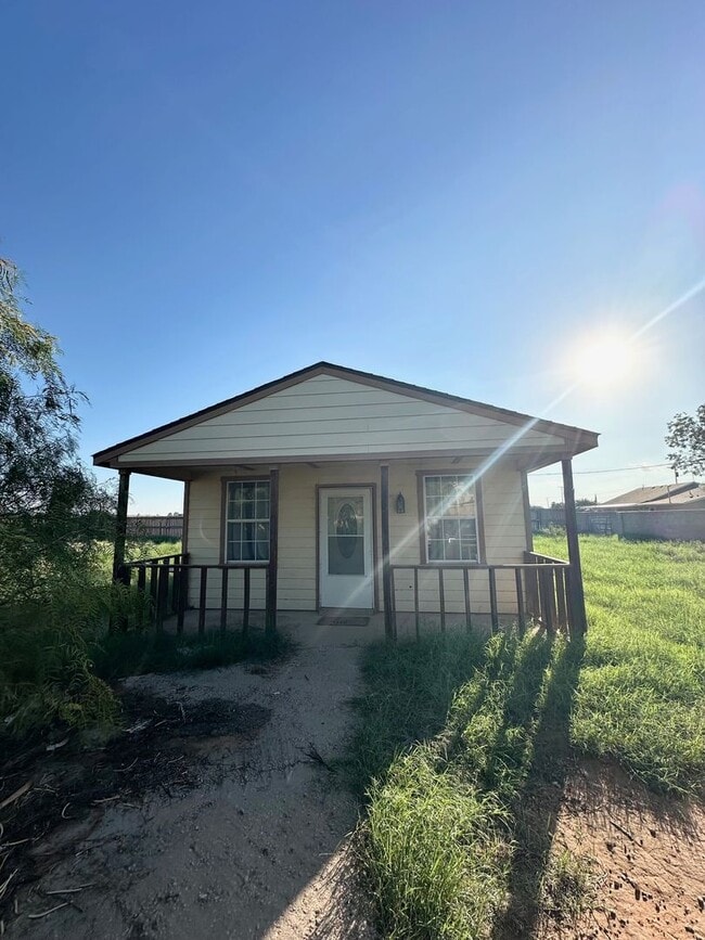 Studio House For Rent ASAP! - Studio House For Rent ASAP!