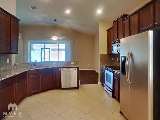 7414 Forest Mere Dr