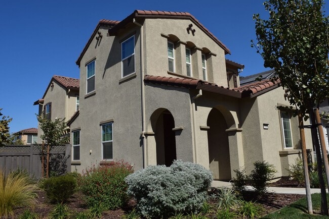 Photo - 378 W Abbey Ln