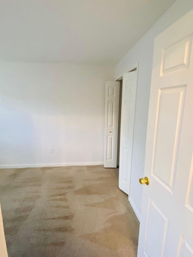 Photo - 3187 Sonia Trl