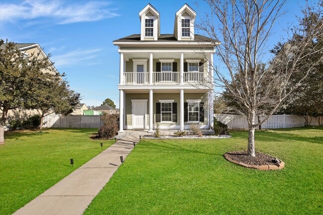 Building Photo - Cute 3 bedroom 2 bath