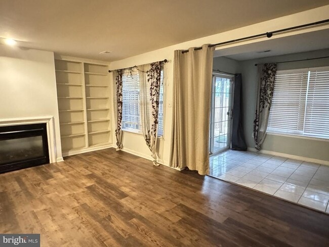 Photo - 10250 Magnolia Grove Dr