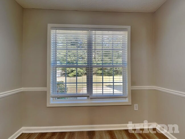 Photo - 714 Manor Ridge Dr