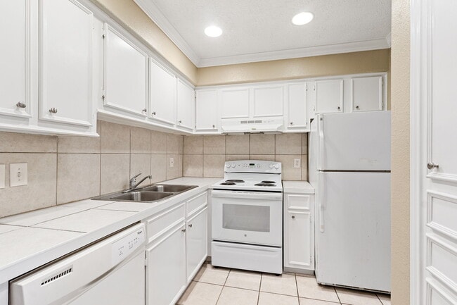 Photo - Walden of Westchase