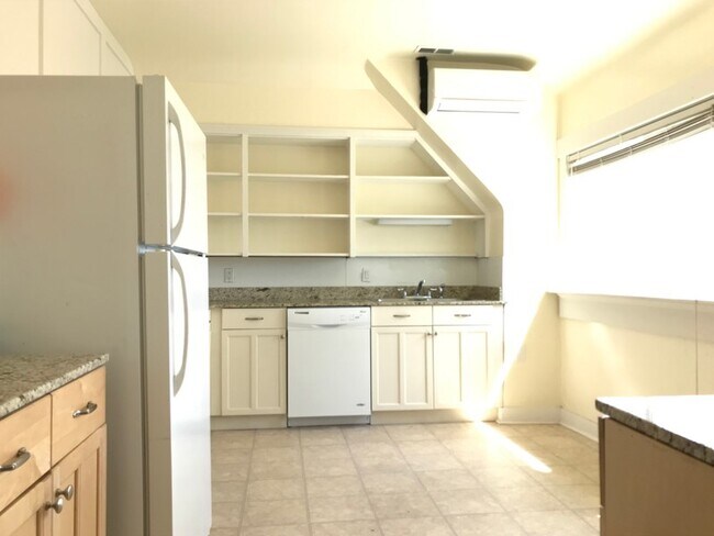 Photo - 1300 E Atkin Ave Unit 1