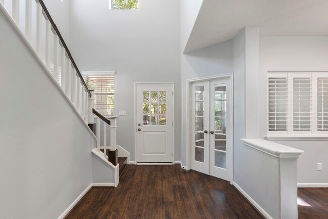 Photo - 15 N Flickering Sun Cir