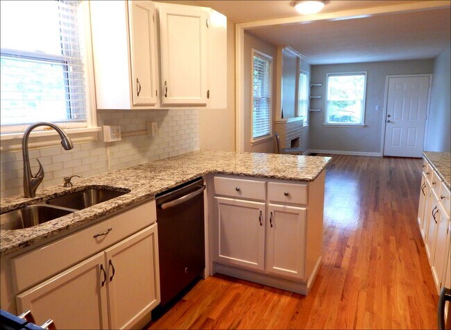 Photo - $0 DEPOSIT OPTION! BERKELEY/HIGHLANDS, BEAUTIFUL HOME, EXCEPTIONAL UPDATES AND CONDITION, BEAUTIF...