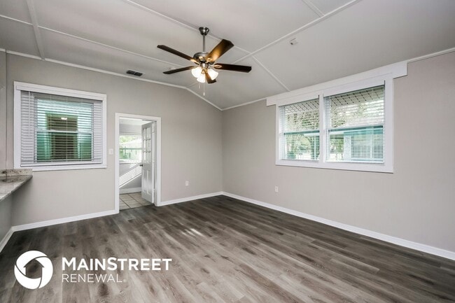 Photo - 4007 E Osborne Ave