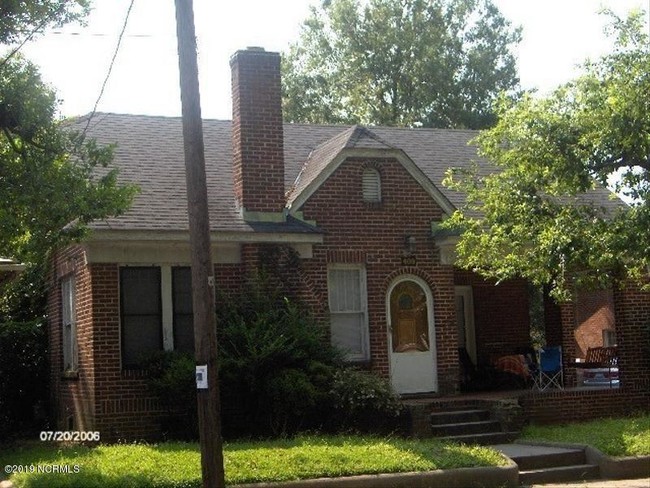 Building Photo - 409 Biltmore St Rental
