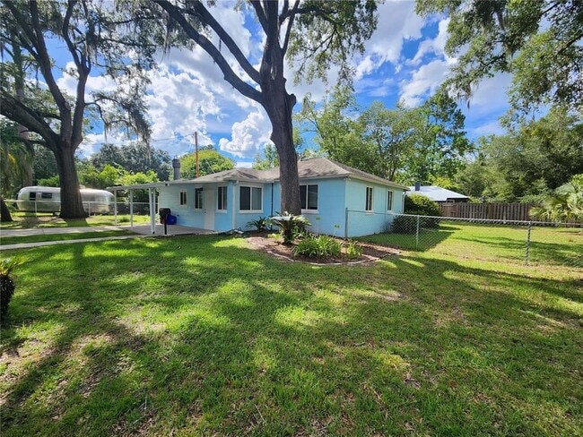Photo - 1014 NE 10th Pl