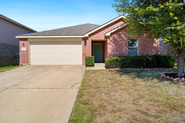 Building Photo - Beautiful Spacious Home
