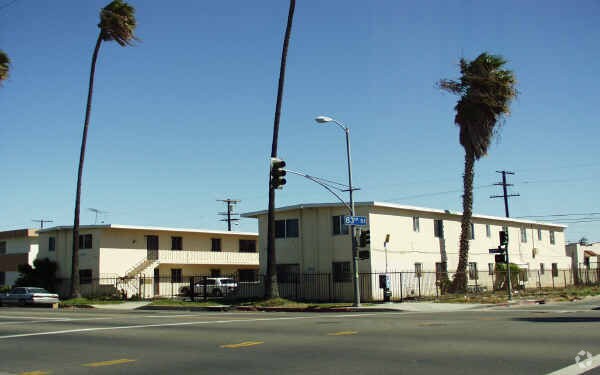 Photo - 8222 Avalon Blvd Apartments