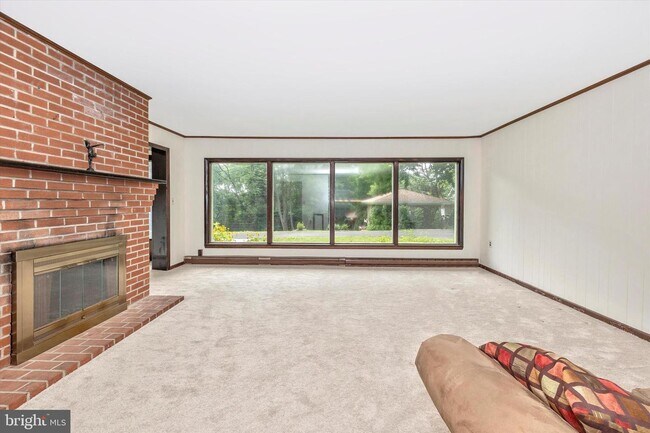 Photo - 6023 Jefferson Blvd Unit 2