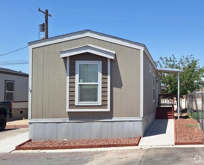 Building Photo - 4487 E Lake Mead Blvd Rental
