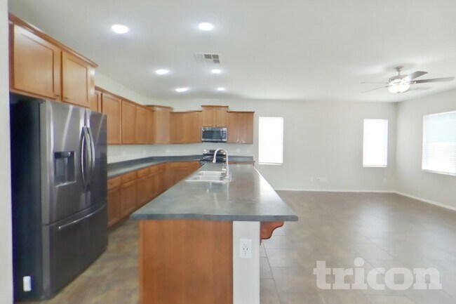 Photo - 4930 E Del Rio Dr
