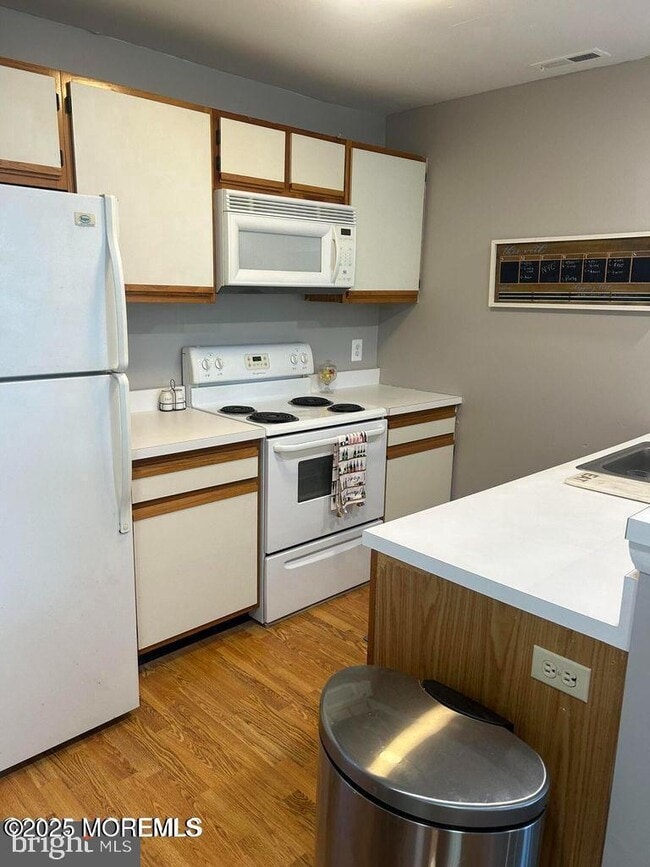 Photo - 27 Driftwood Ct Unit 365