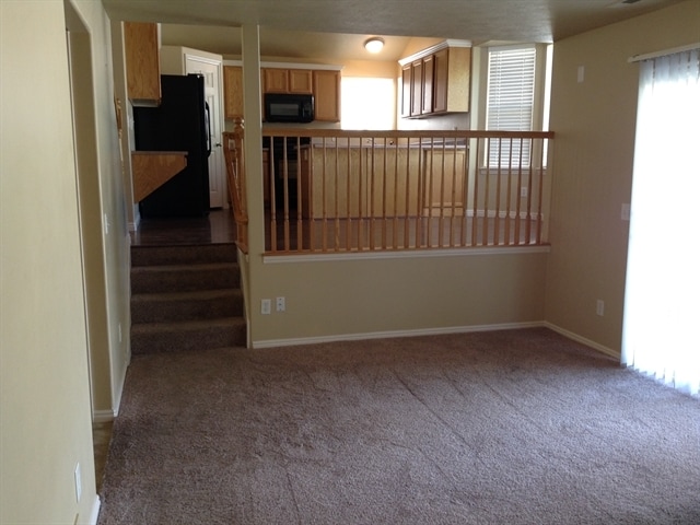 Photo - 3534 Newland Loop