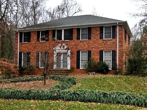 Building Photo - Live at the Center of Modern Conveniences ... Rental