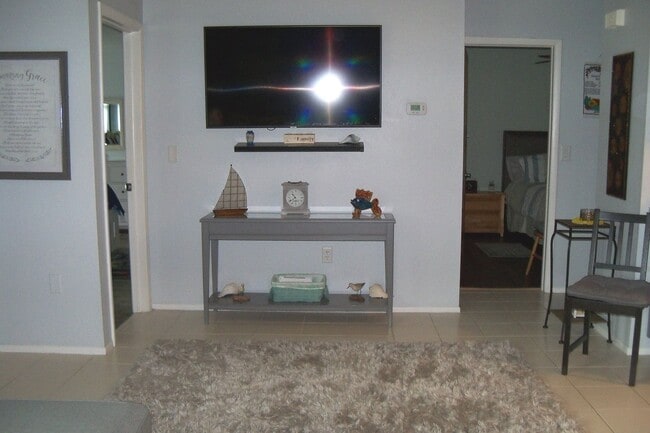 Photo - Seasonal Rental