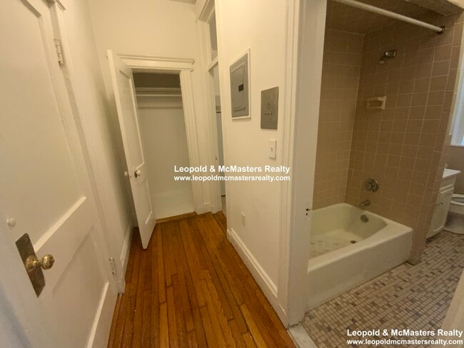 Photo - 99 Warren St