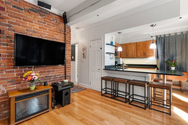 Photo - 38A Charter St Unit 2