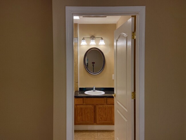 Photo - OPEN HOUSE ON coming $1695 3BR 2BA REMODELED HOUSE-TILE, GRANITE, ISLAND, REMODELED