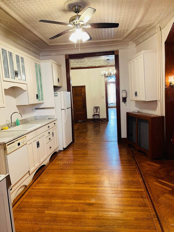 Photo - 2744 E Baltimore St