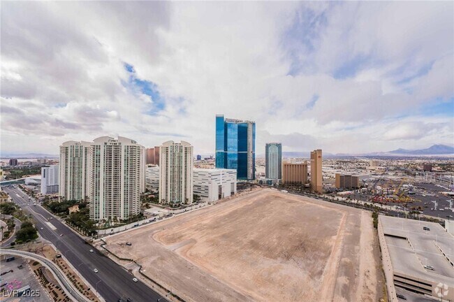 Building Photo - 222 Karen Ave Unit 3404 Rental