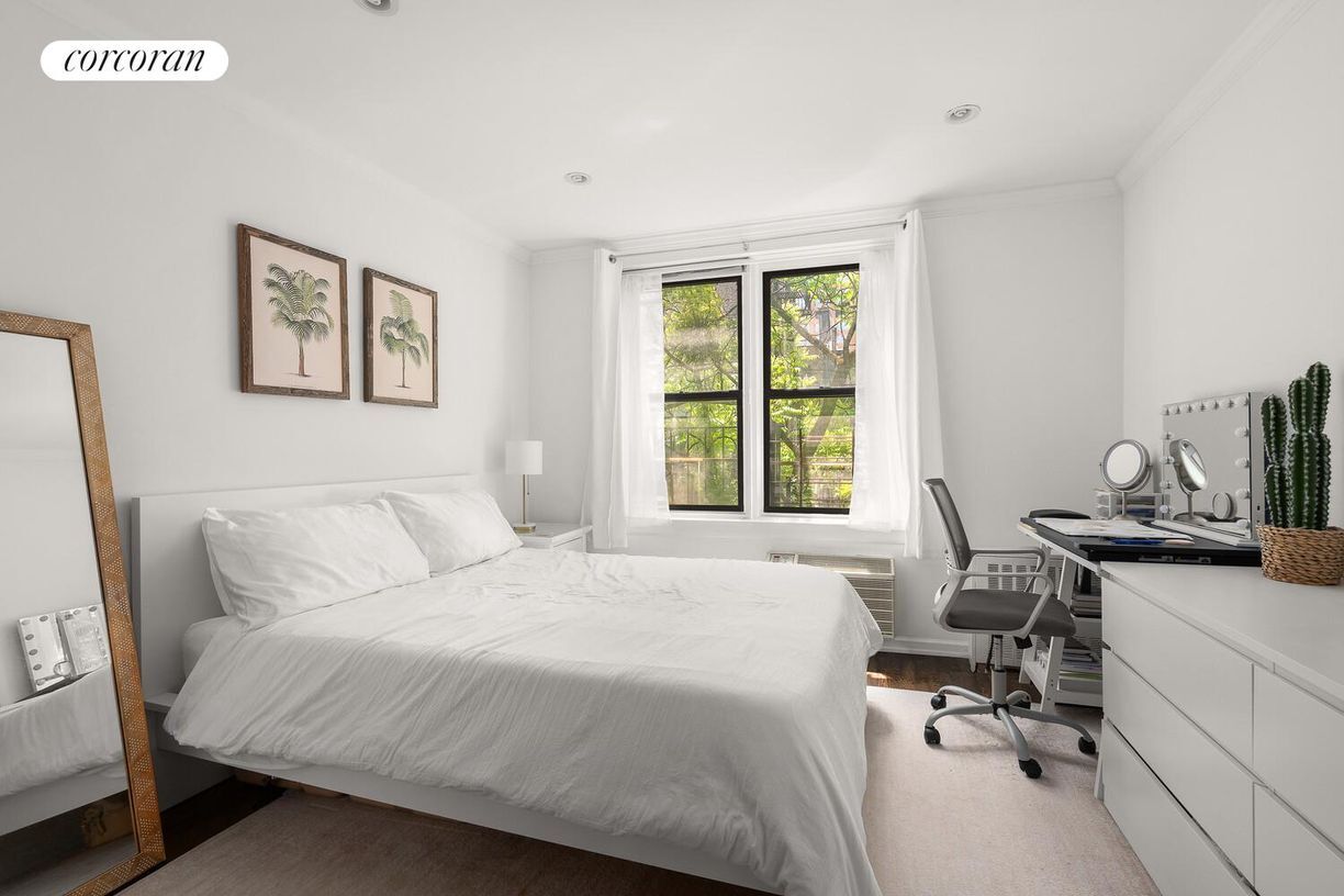 Photo - 328 W 19th St Apartment