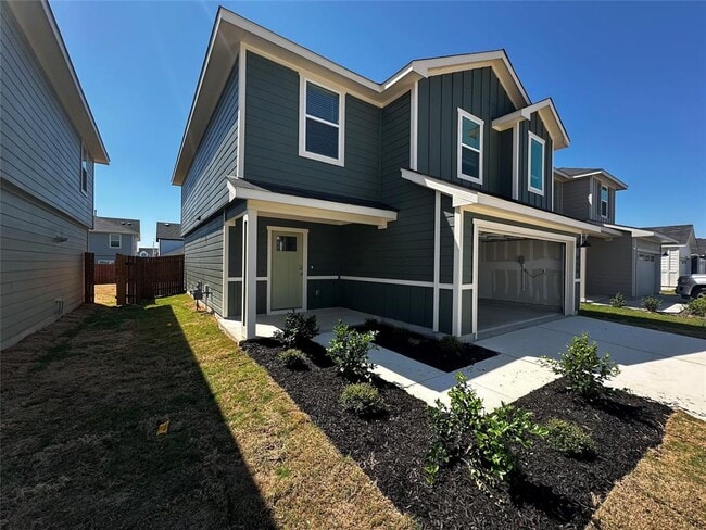 Building Photo - 456 Sandringham Lp