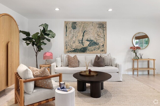 Building Photo - 11670 W Sunset Blvd Rental