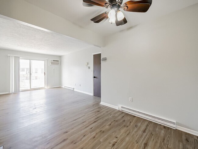 Photo - 125 E Van Riper Rd Unit Apt 7