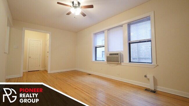 Photo - 3732 N Pine Grove Ave