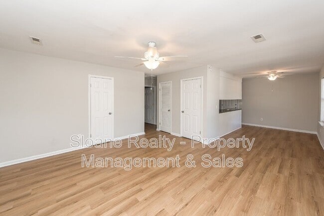 Photo - 819 Sandpiper Dr