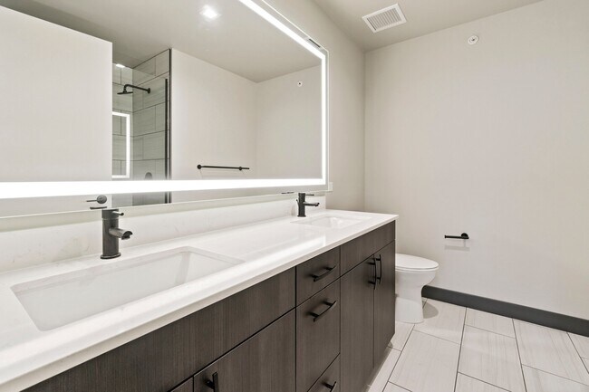 Photo - 172 N Ada St