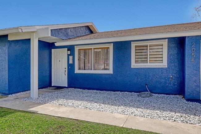 Photo - 2055 SE West Dunbrooke Cir