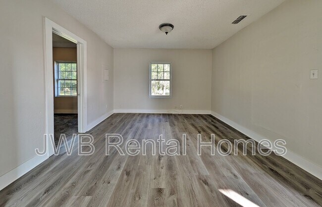 Photo - 3124 Plateau St