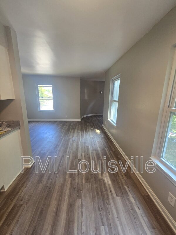 Photo - 150 N Jane St Unit 5