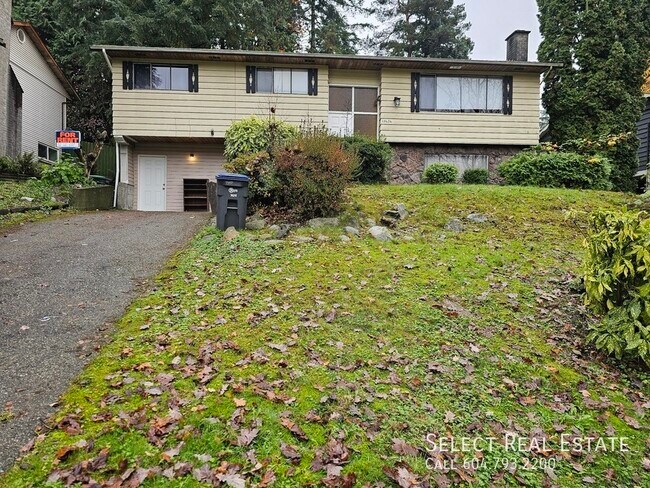 Building Photo - 13454 Crestview Dr