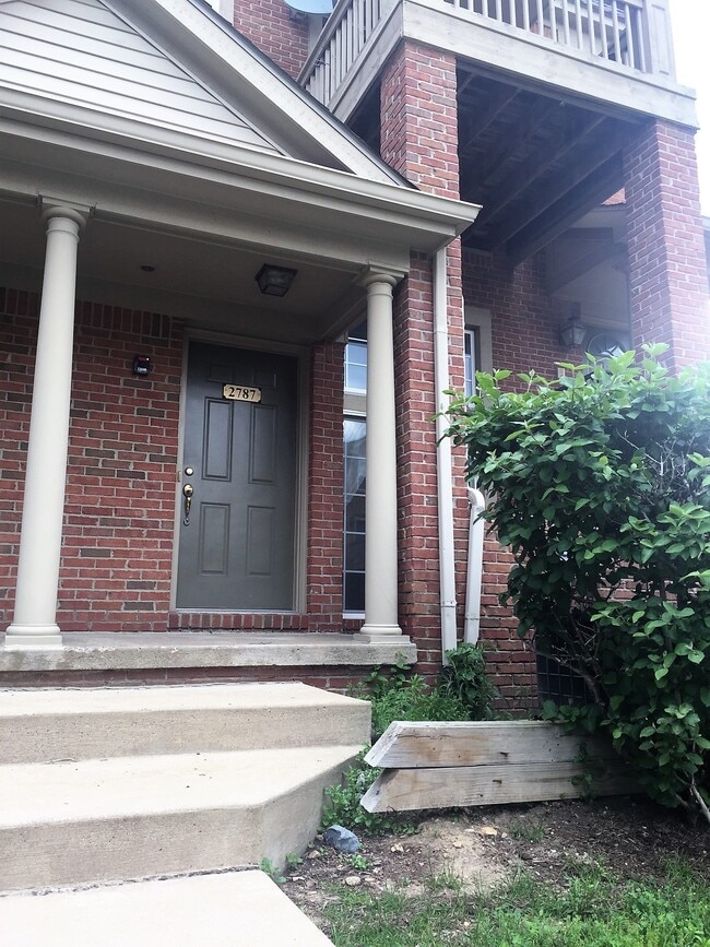 Building Photo - 2787 Barclay Way