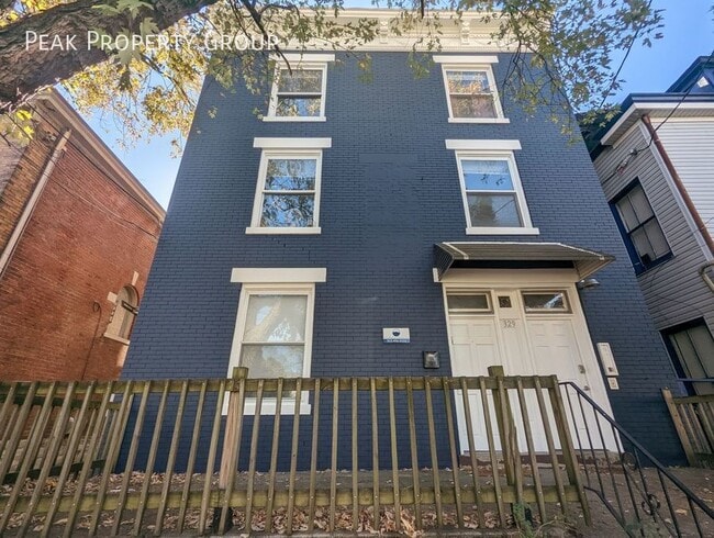 Building Photo - 329 W McMillan St Unit 4