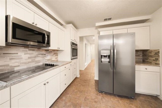 Photo - 3010 NE Lancaster Ln