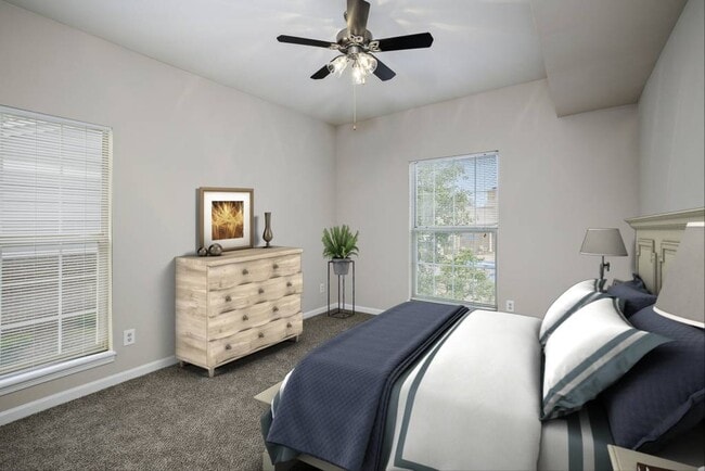 LOTS OF NATURAL LIGHT - Town Center Apartments