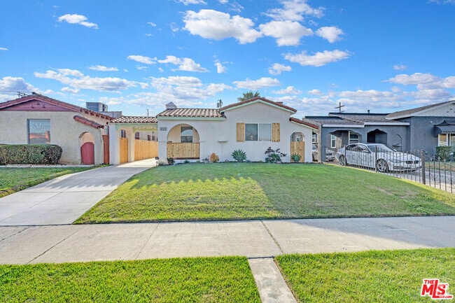 Building Photo - 9115 S Hobart Blvd Rental