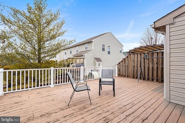 Photo - 767 Hunter Dr