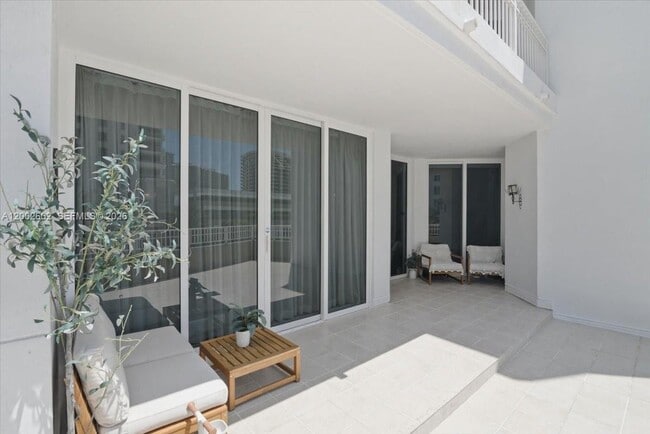 Photo - 801 Brickell Key Blvd Unit 409