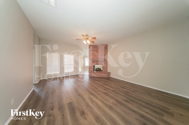 Photo - 15517 Arbuckle Heights